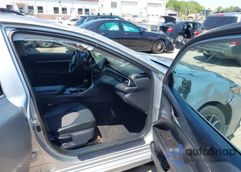 2024 Toyota Camry Se из США, поврежденный, VIN 4T1T11AK3RU861108